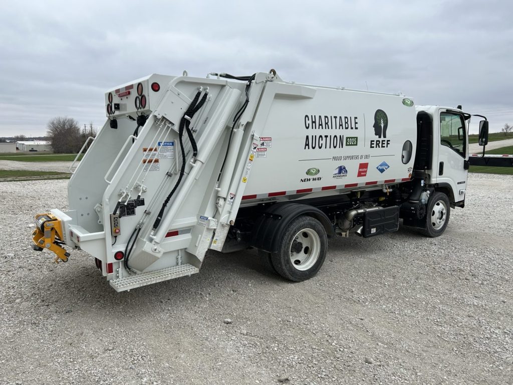 A photo of the donated New Way truck for the EREF Charitable Auction at Waste Leadership Summit.